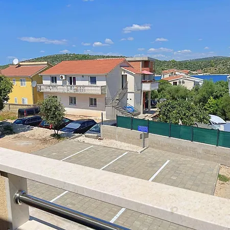Neda * Šibenik