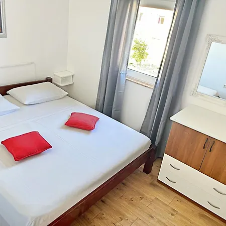 Appartement Neda Šibenik