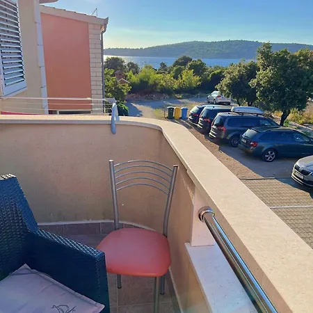 Neda Appartement *
